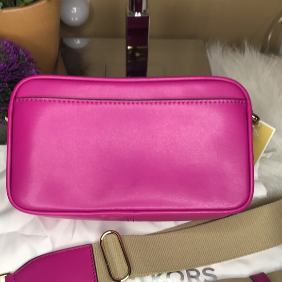 MMK Studded Bradshaw Leather Camera Crossbody - Picture 5 of 13